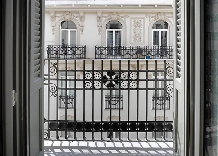 Palacio Santa Clara, Autograph Collection Valenza